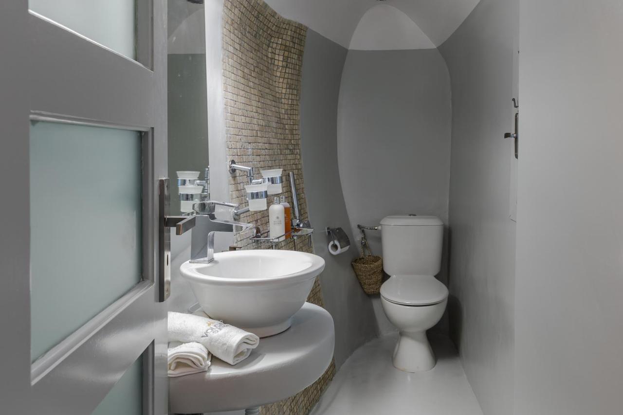Volcave Suites Καρτεράδος Εξωτερικό φωτογραφία