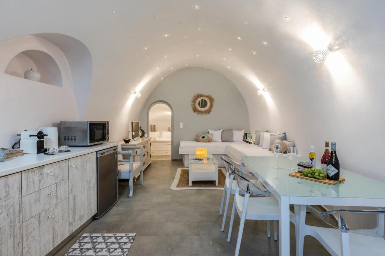 Volcave Suites Καρτεράδος Εξωτερικό φωτογραφία